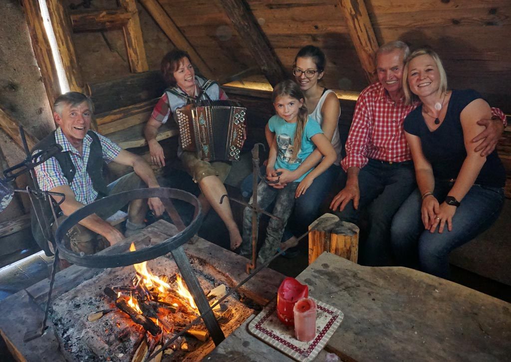 Familie Kreutzhuber in der Lanfthütte